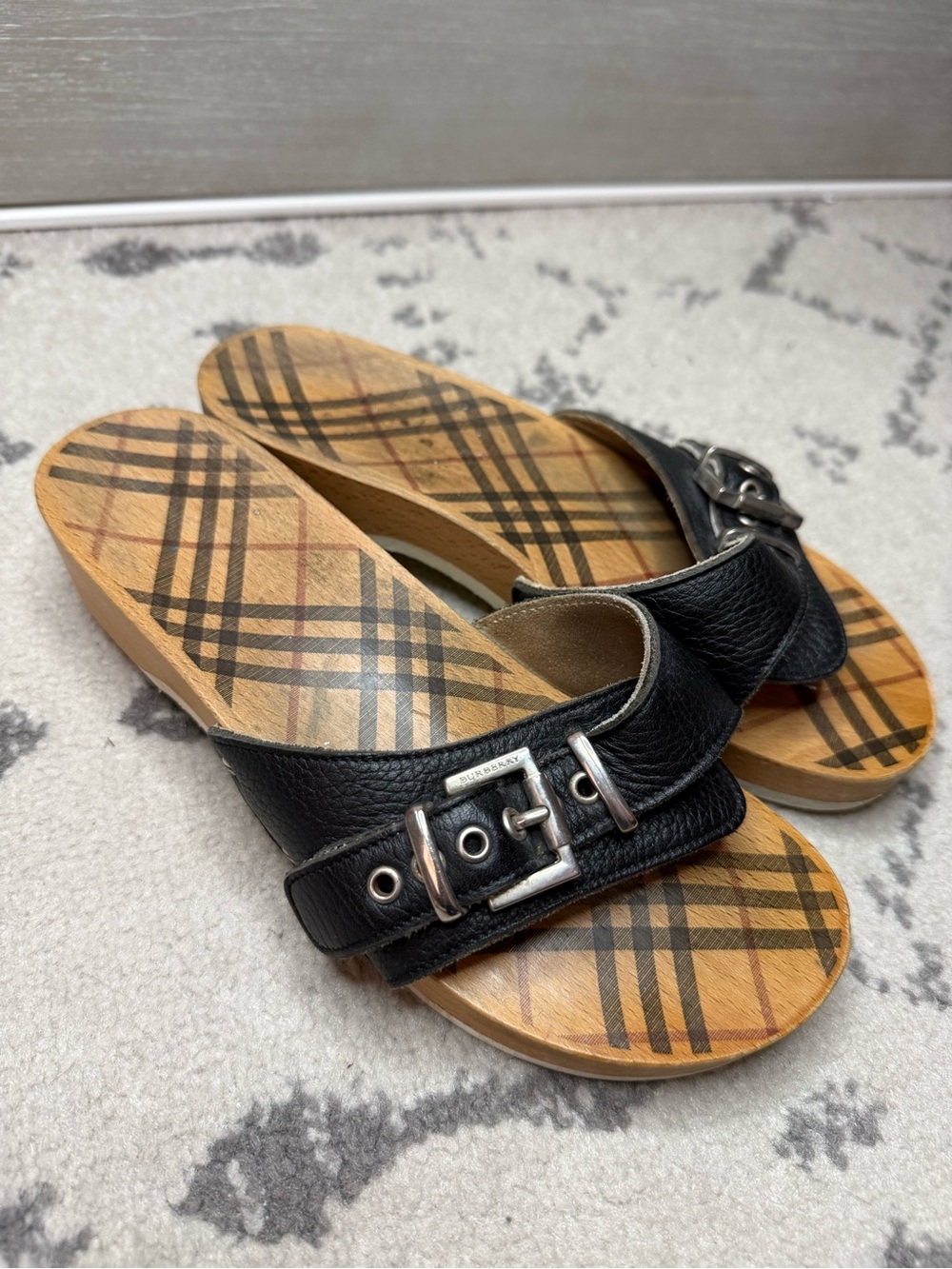BURBERRY Nova Check Brigitte Wooden Black Genuine Leather Clogs Summer Sandals